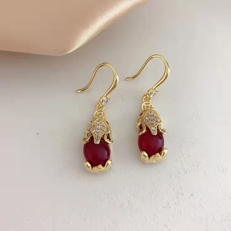 Women'S Affordable Accessories - 2025 tendência pixiu retro vermelho brincos