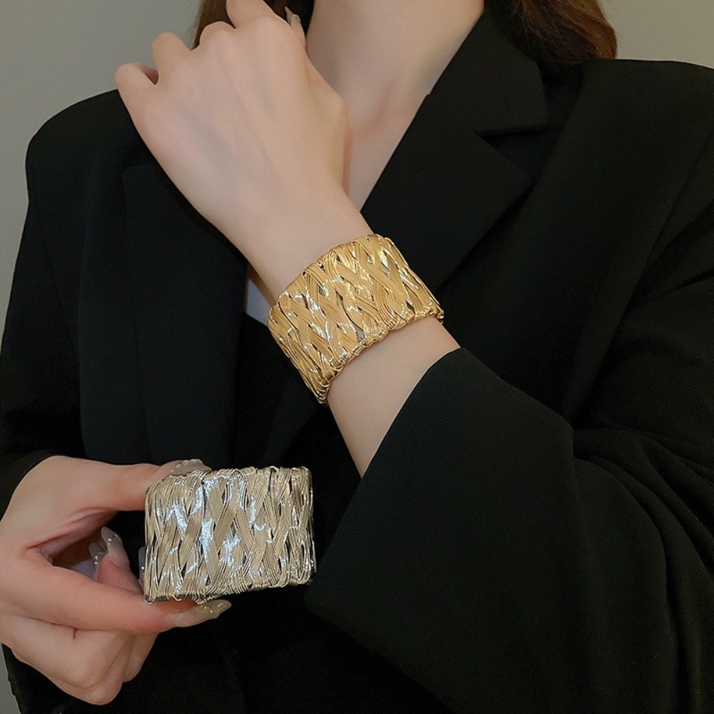 Pulseira Larga de Liga Metálic - Women Accessories Drawing avaliação e preço
